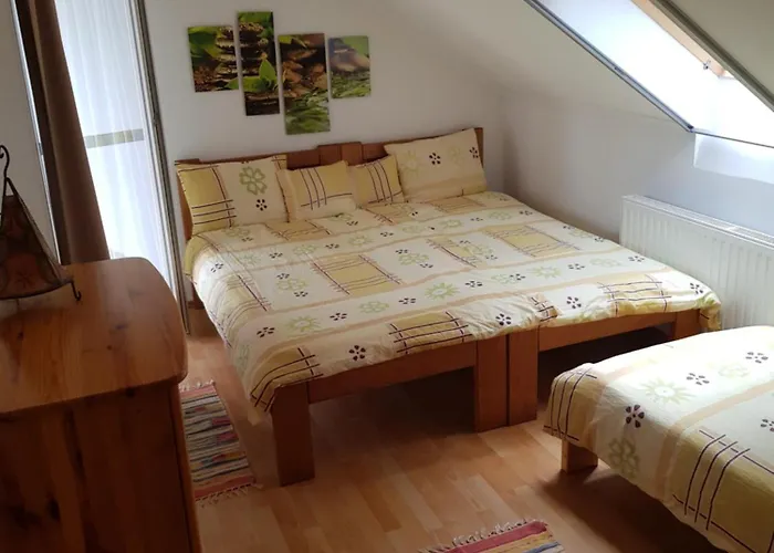 Apartament Falevel Apartmanhaz