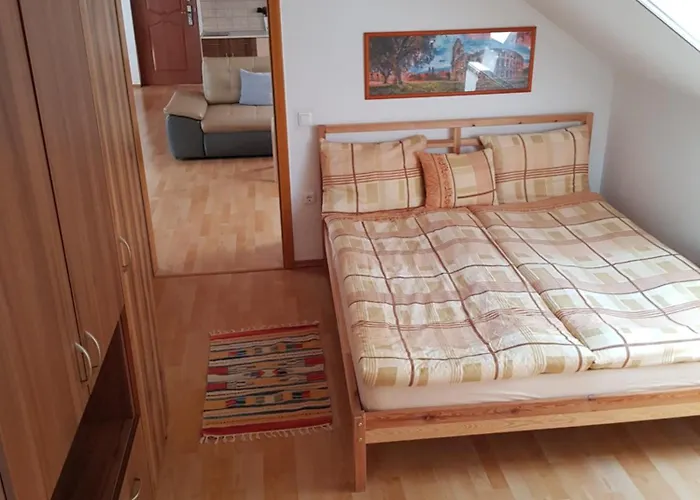 Falevel Apartmanhaz Apartment *