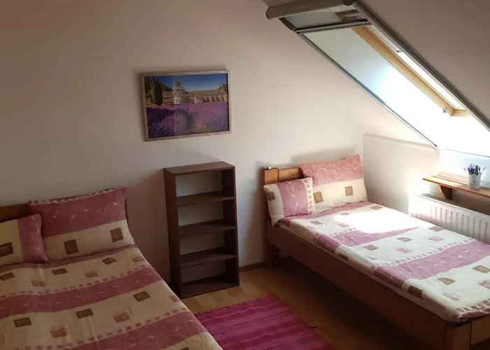 Falevel Apartmanhaz Apartment Balatonfenyves